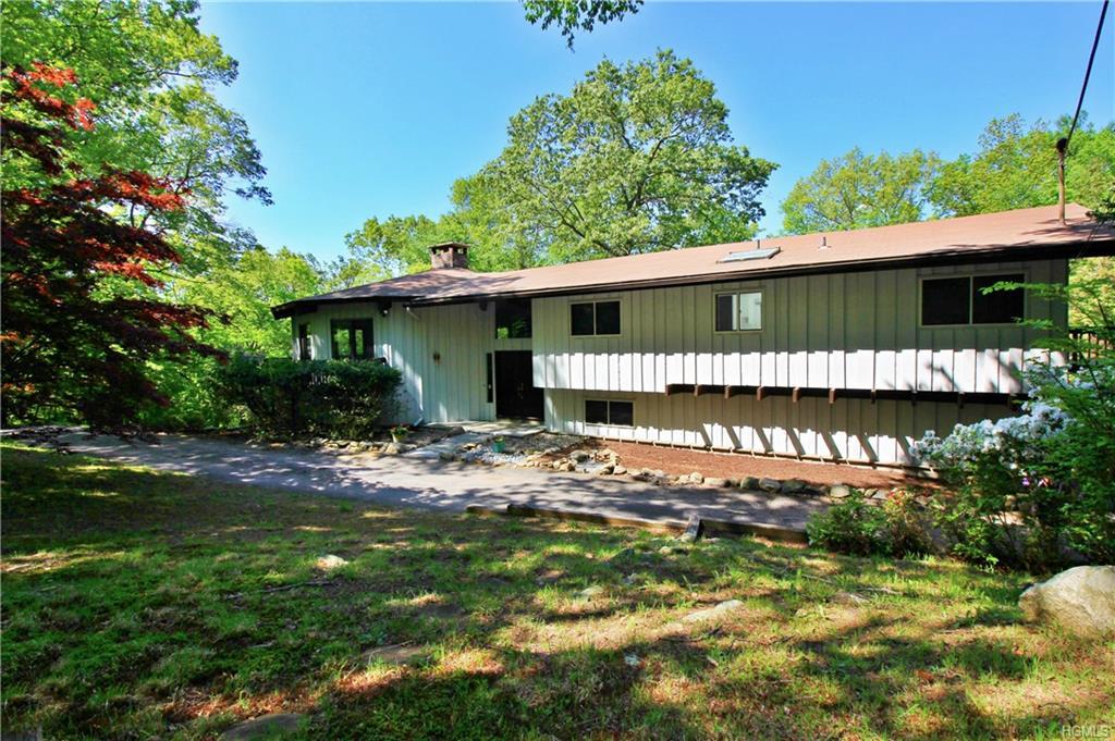 24 Sunrise Drive - Photo 1