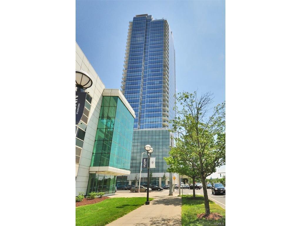 1 Broad Street - Photo 1