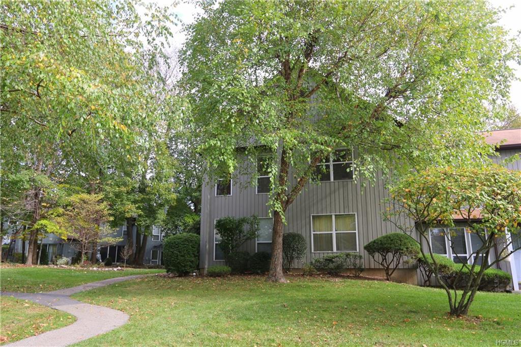 8 Elmwood Circle - Photo 1