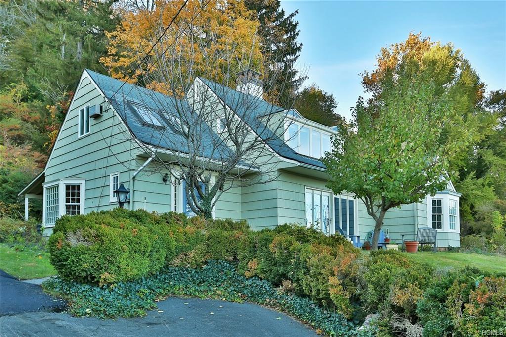 213 River Road - Photo 1