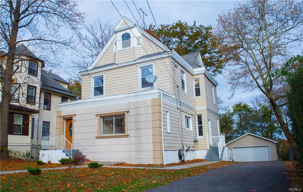 35 Claremont Avenue - Photo 1