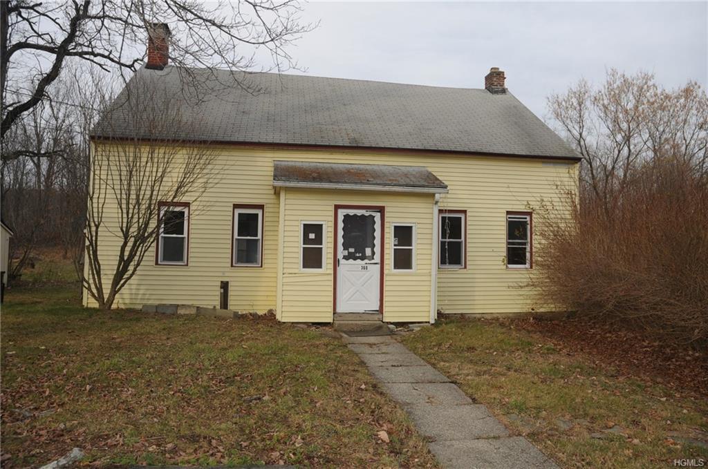 360 Howells Road - Photo 1