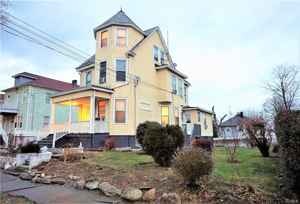 645 8th Avenue - Photo 1