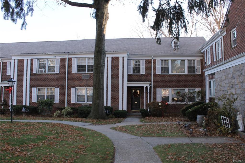 95 Lawrence Park Crescent - Photo 1