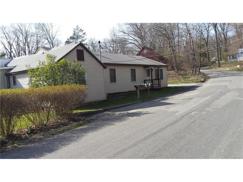 39 Mountain Road - Photo 1
