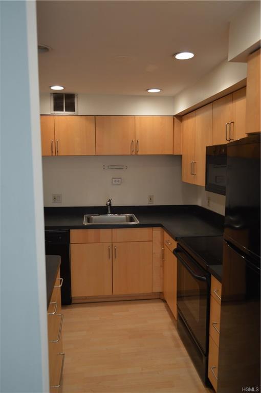 115 Dehaven Drive - Photo 1