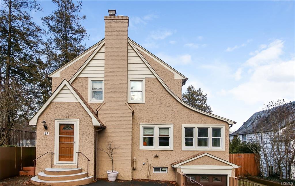 47 Hillcrest Road - Photo 1