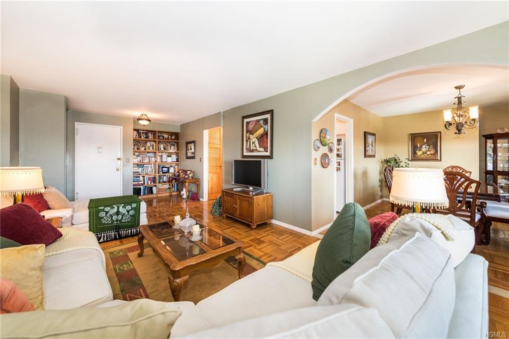 1853 Central Park Avenue - Photo 1