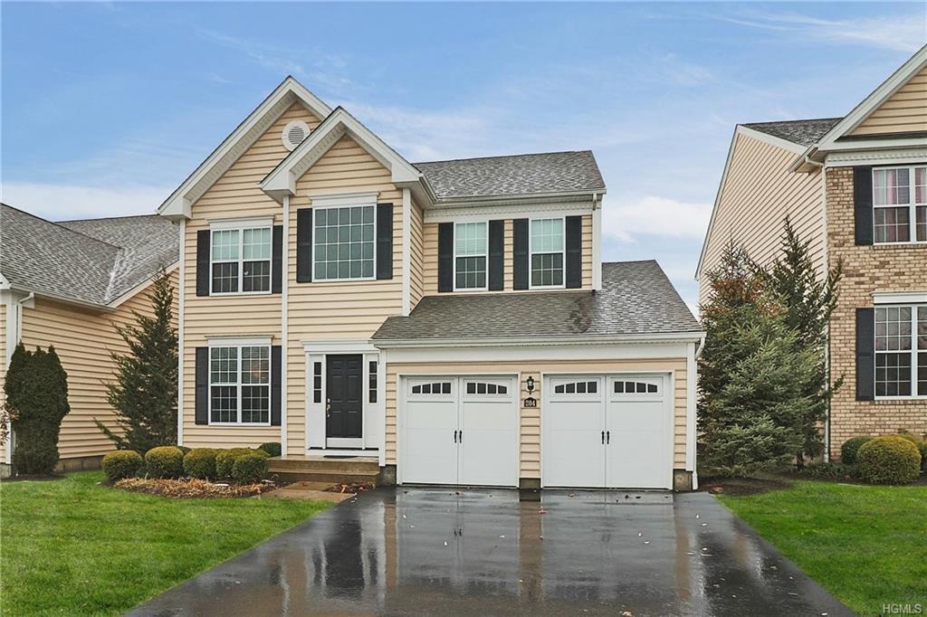 204 Roosevelt Drive - Photo 1