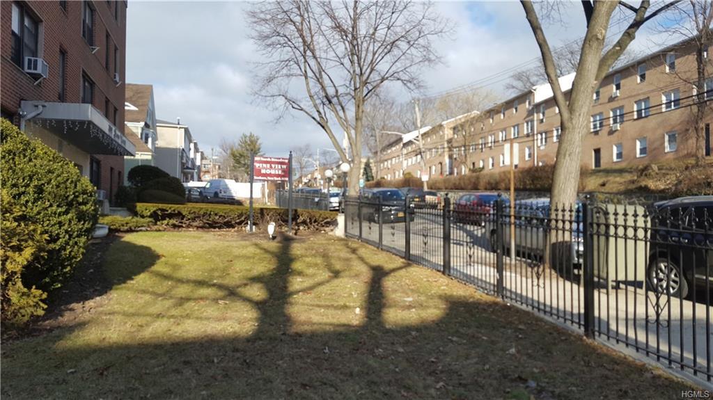309 Broadway - Photo 1