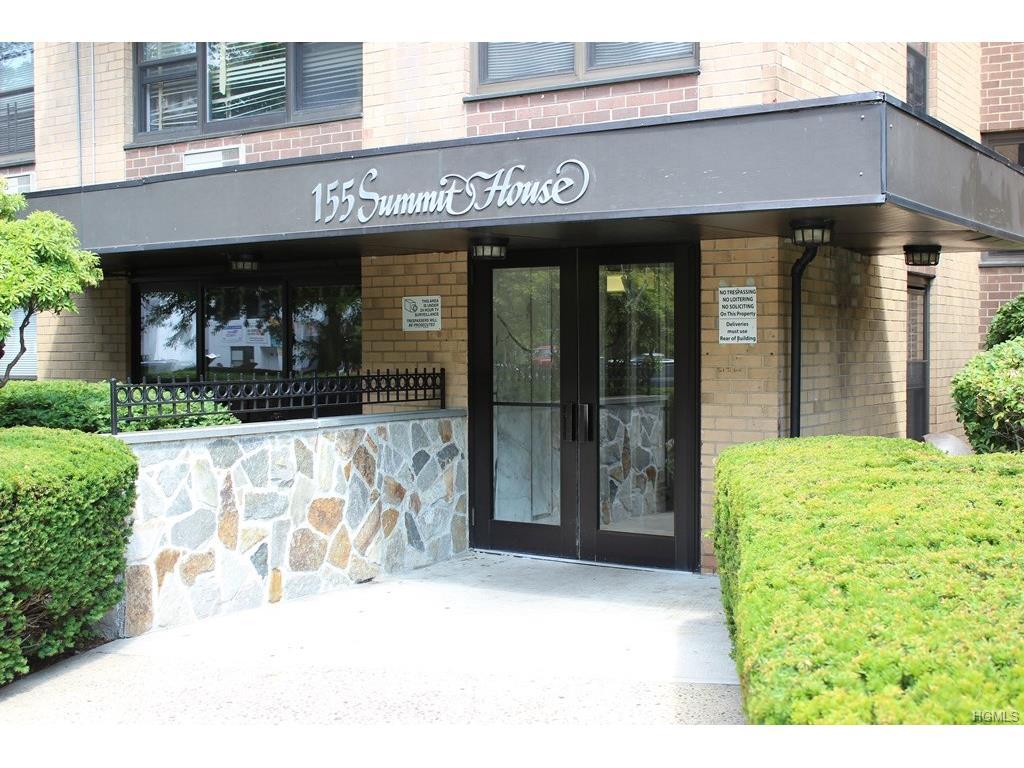 155 Ferris Avenue - Photo 1