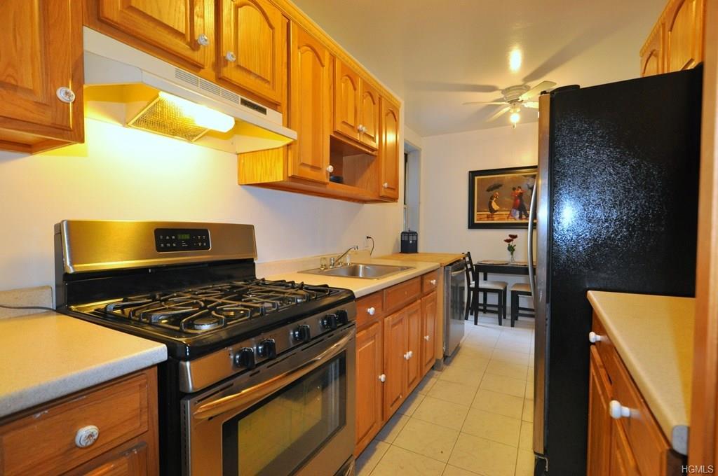 501 Riverdale Avenue - Photo 1