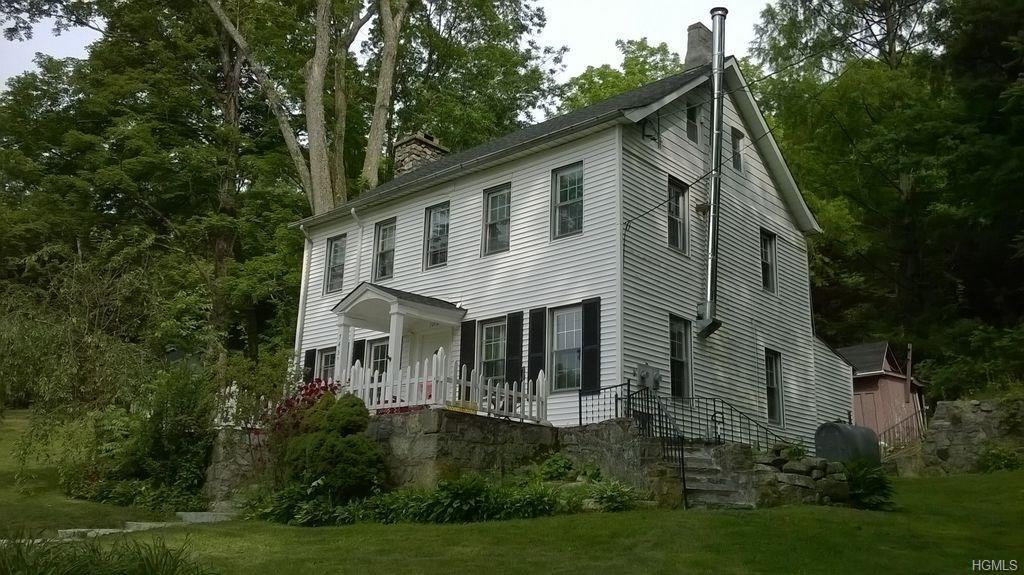 745 Peekskill Hollow Road - Photo 1