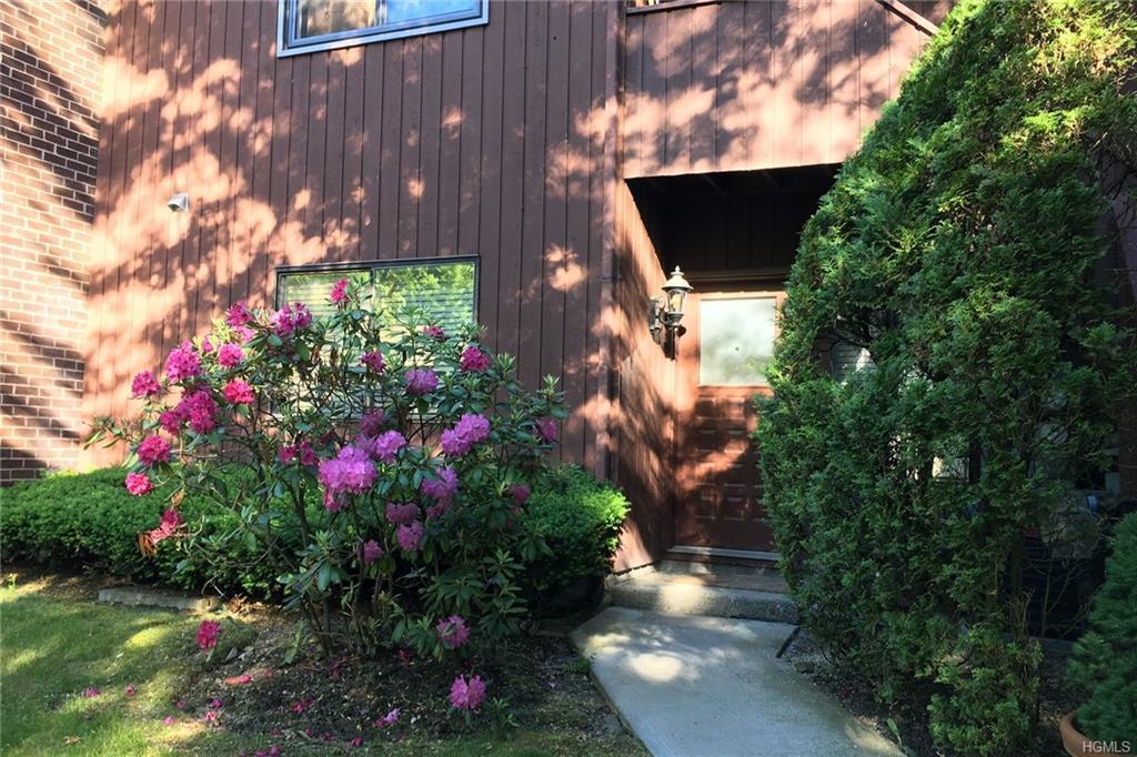 373 Greeley Avenue - Photo 1