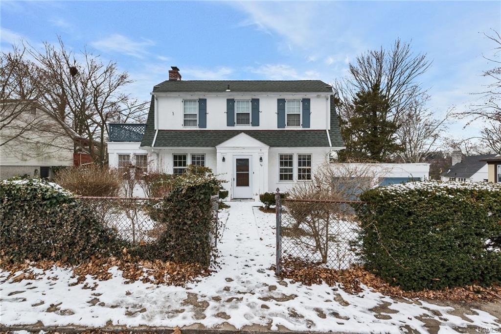 59 Alden Avenue - Photo 1
