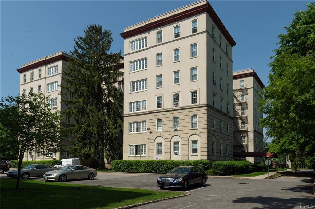 2 Park Lane - Photo 1