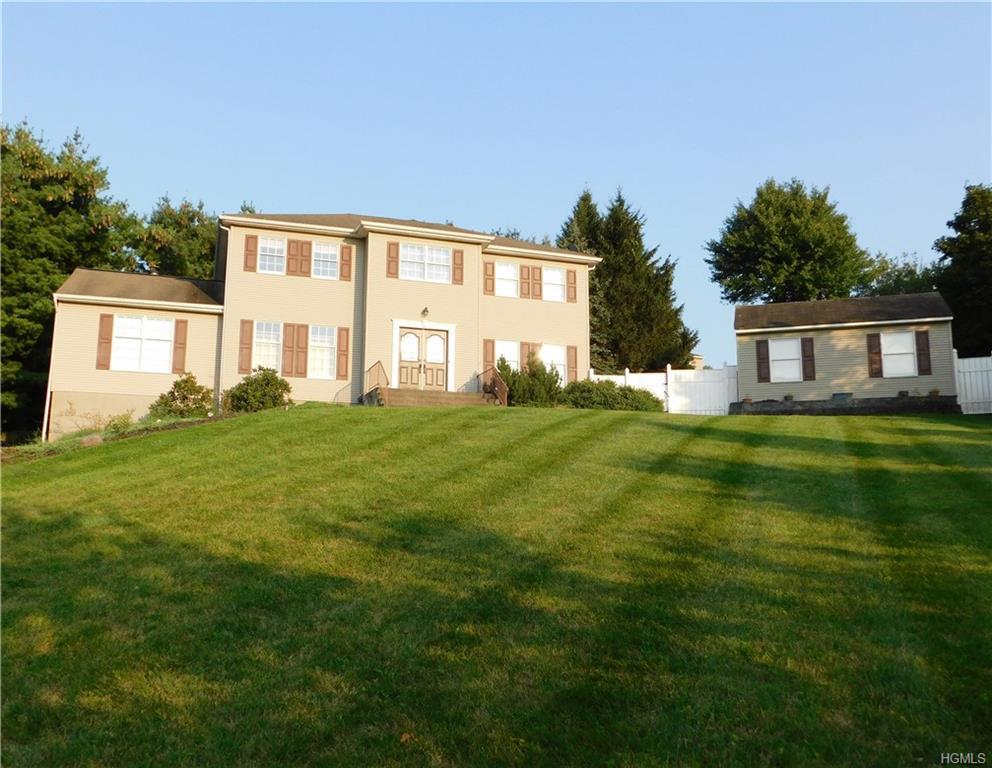 4 Henry Close - Photo 1