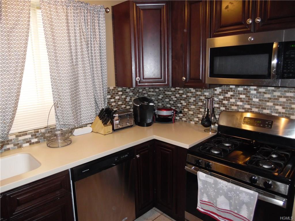 1284 Givan Avenue - Photo 1