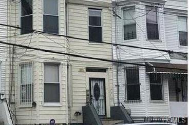 1047 Trinity Avenue - Photo 1