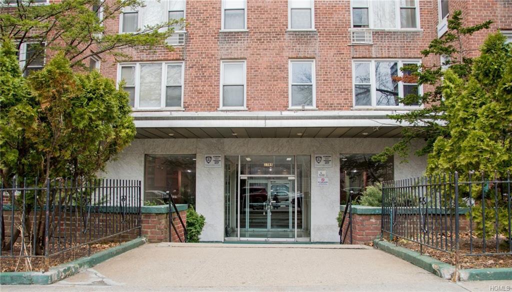 2385 Barker Avenue - Photo 1