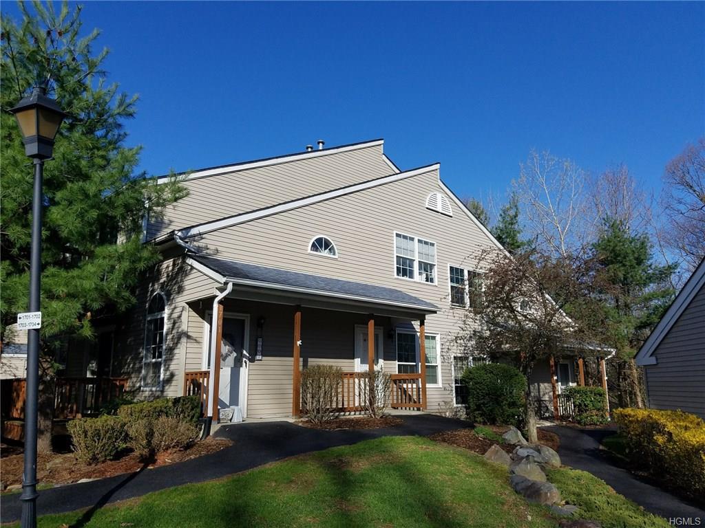 1704 Rosewood Court - Photo 1