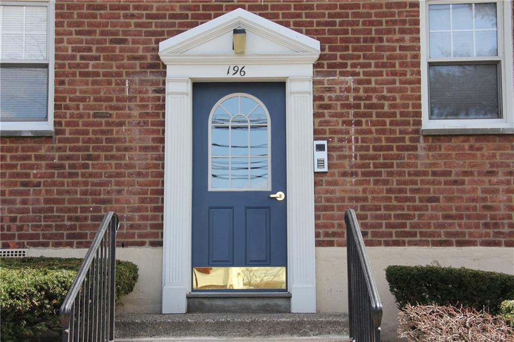 196 Underhill Avenue - Photo 1