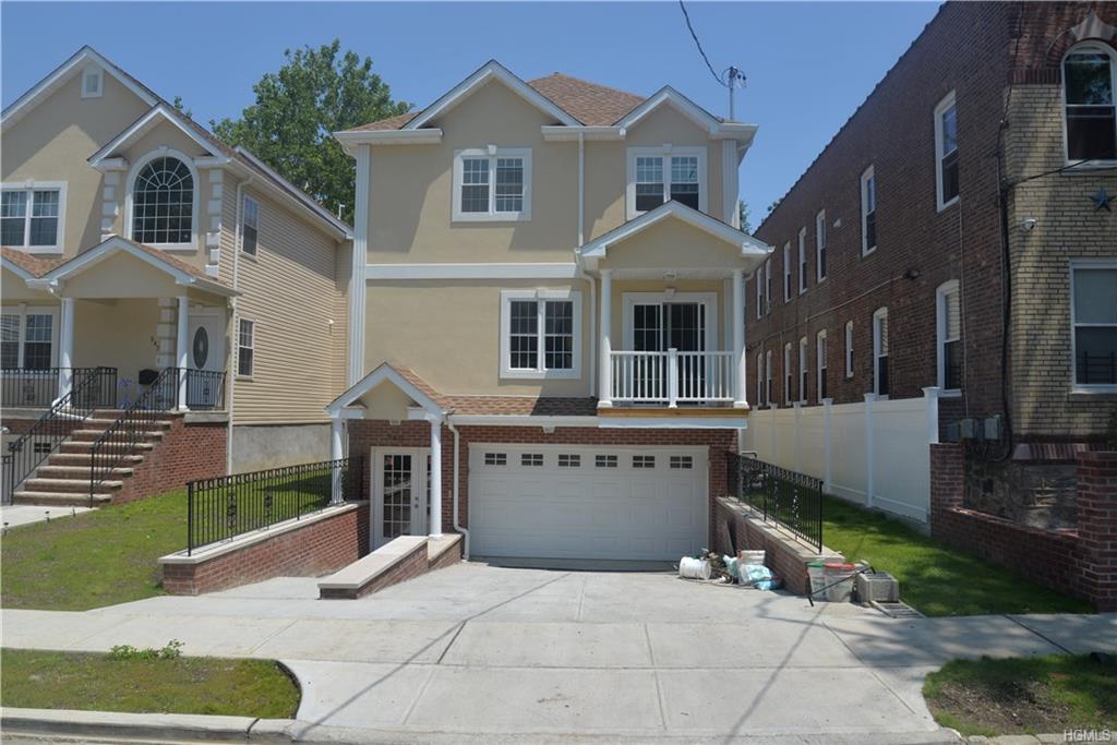 549 11th Avenue - Photo 1