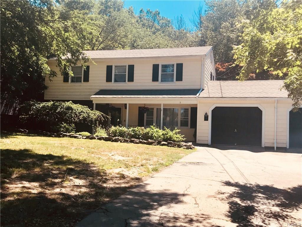 5 Laura Road - Photo 1