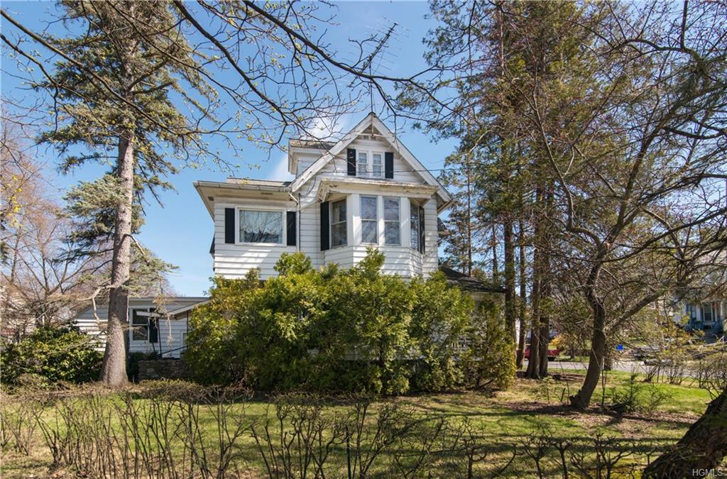 64 Clinton Street - Photo 1
