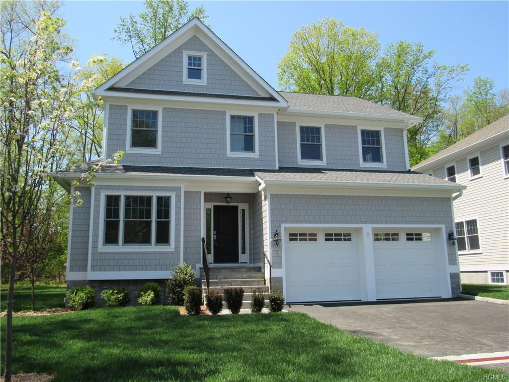 19 Railside Avenue - Photo 1