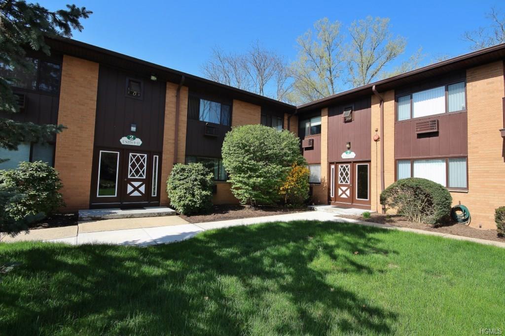 2 Lawrence Park Drive - Photo 1
