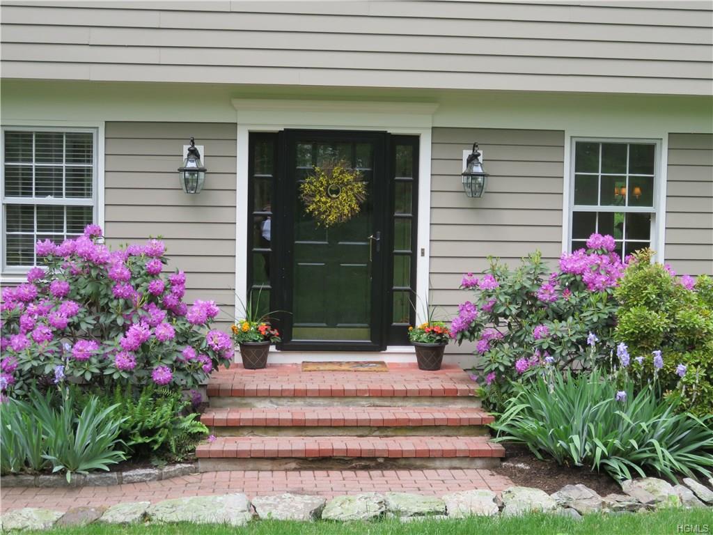 22 Mount Holly East - Photo 1