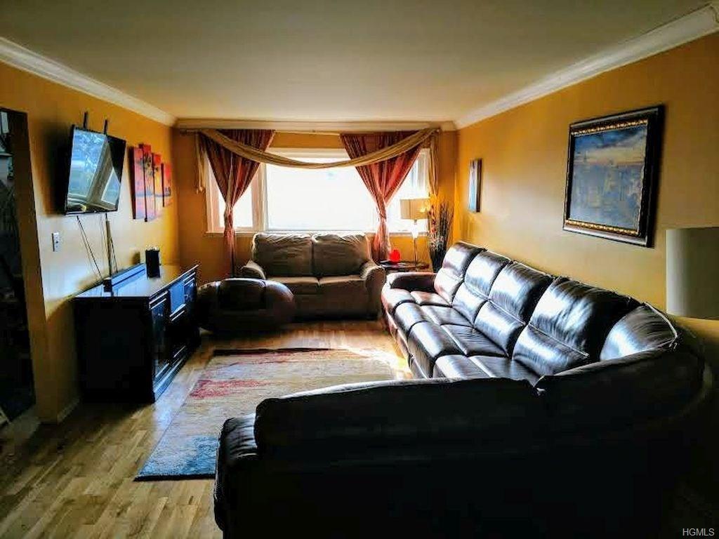 35 Vails Gate Heights Drive - Photo 1
