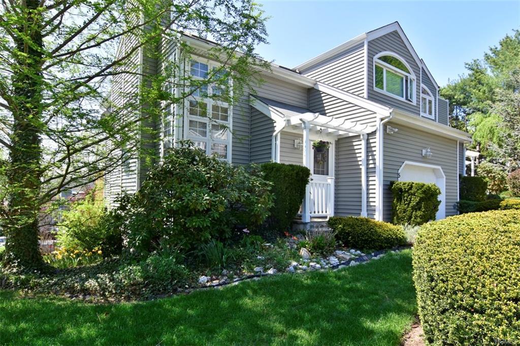 5 Pinewood Circle - Photo 1