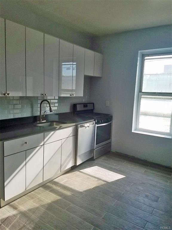 19 4th Street - Photo 1