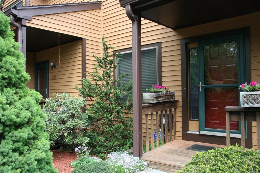 47 Touchstone Way - Photo 1
