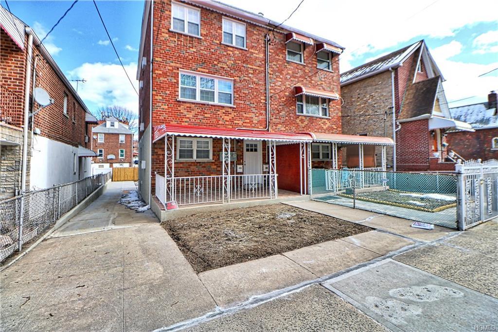 2946 Morgan Avenue - Photo 1
