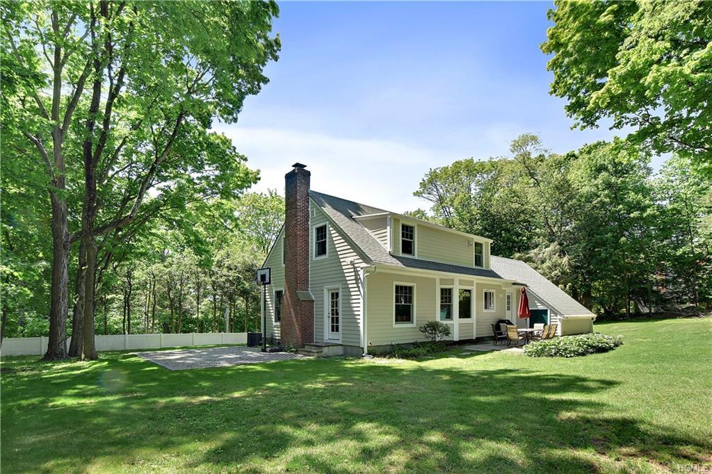 681 King Street - Photo 1