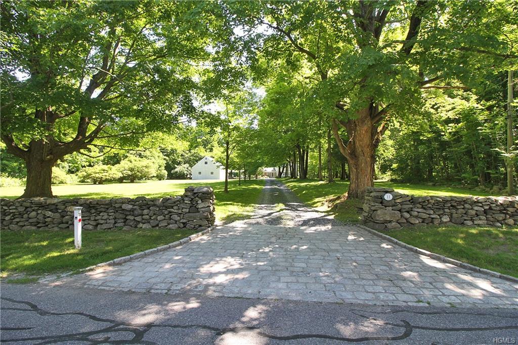 11 Elmwood Road - Photo 1