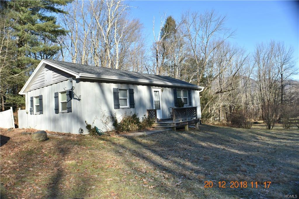 309 Schroon Hill Road - Photo 1