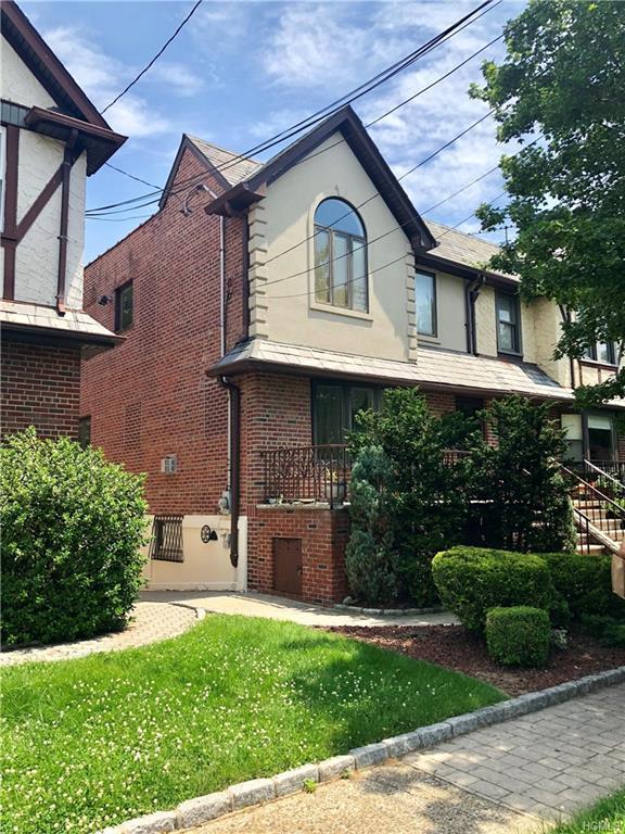 1906 Narragansett Avenue - Photo 1