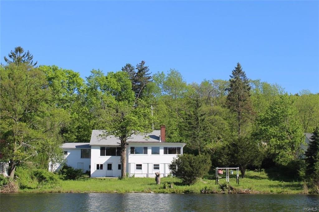 58 Hathorn Boulevard - Photo 1