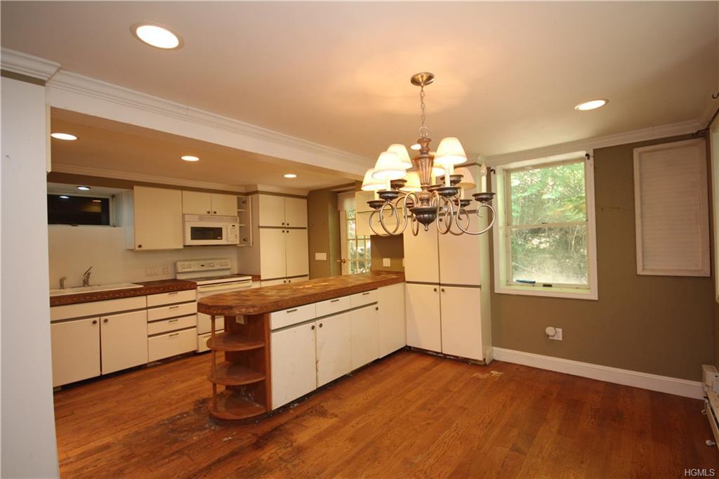 1323 Peekskill Hollow Road - Photo 1