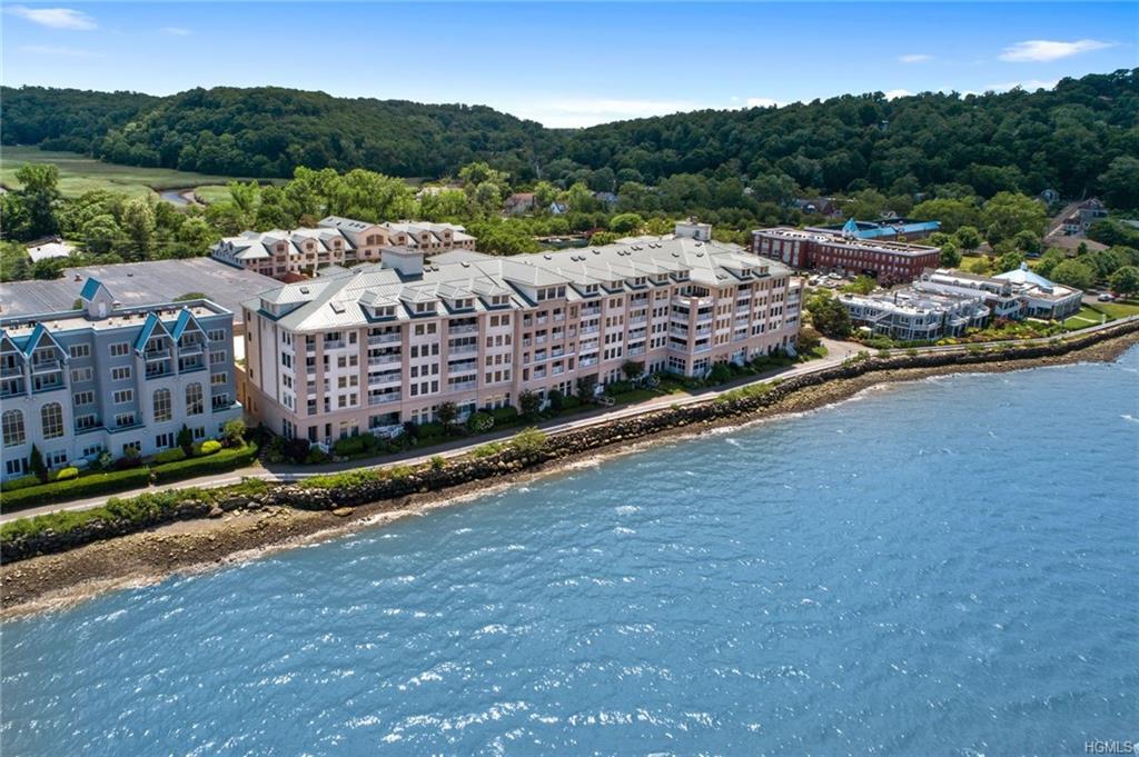 54 Harbor Cove - Photo 1