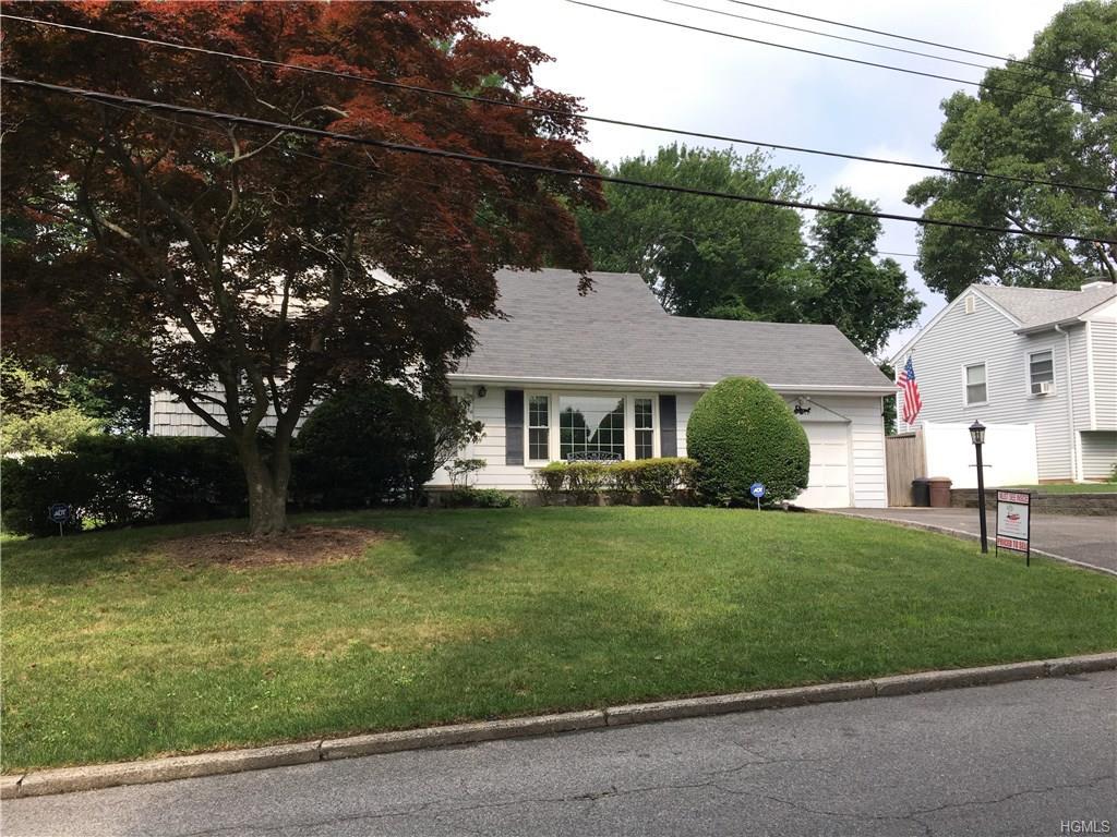 54 Boxwood Road - Photo 1