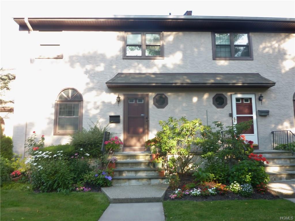 112 Somerset Drive - Photo 1