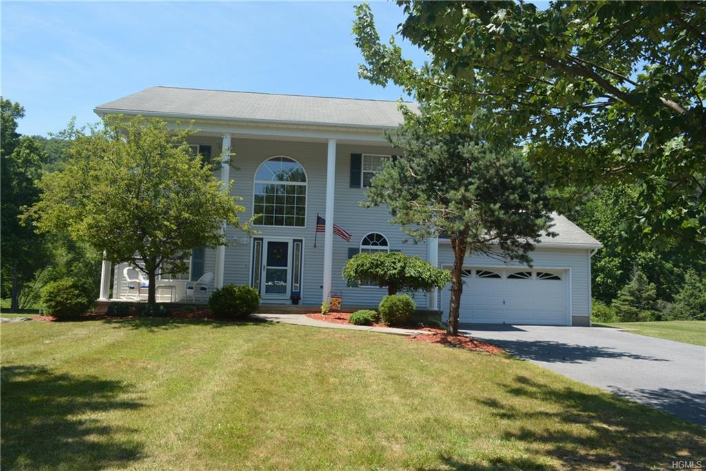 27 Washington Drive - Photo 1