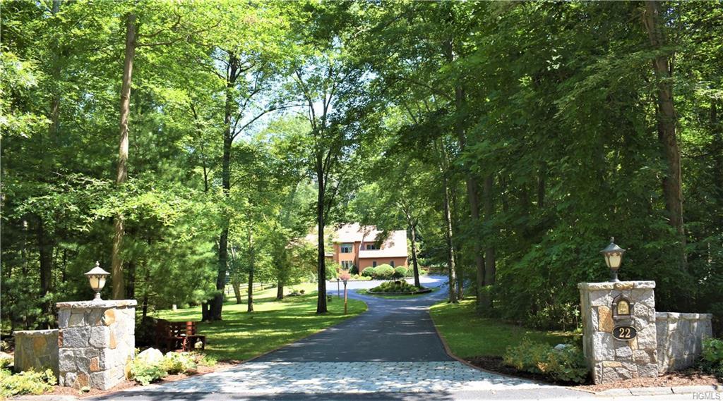 22 Louis Drive - Photo 1
