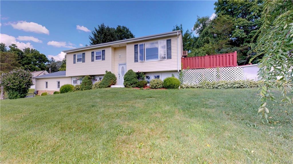 11 Terry Circle - Photo 1