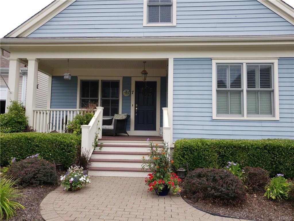 7 White Oak Street - Photo 1